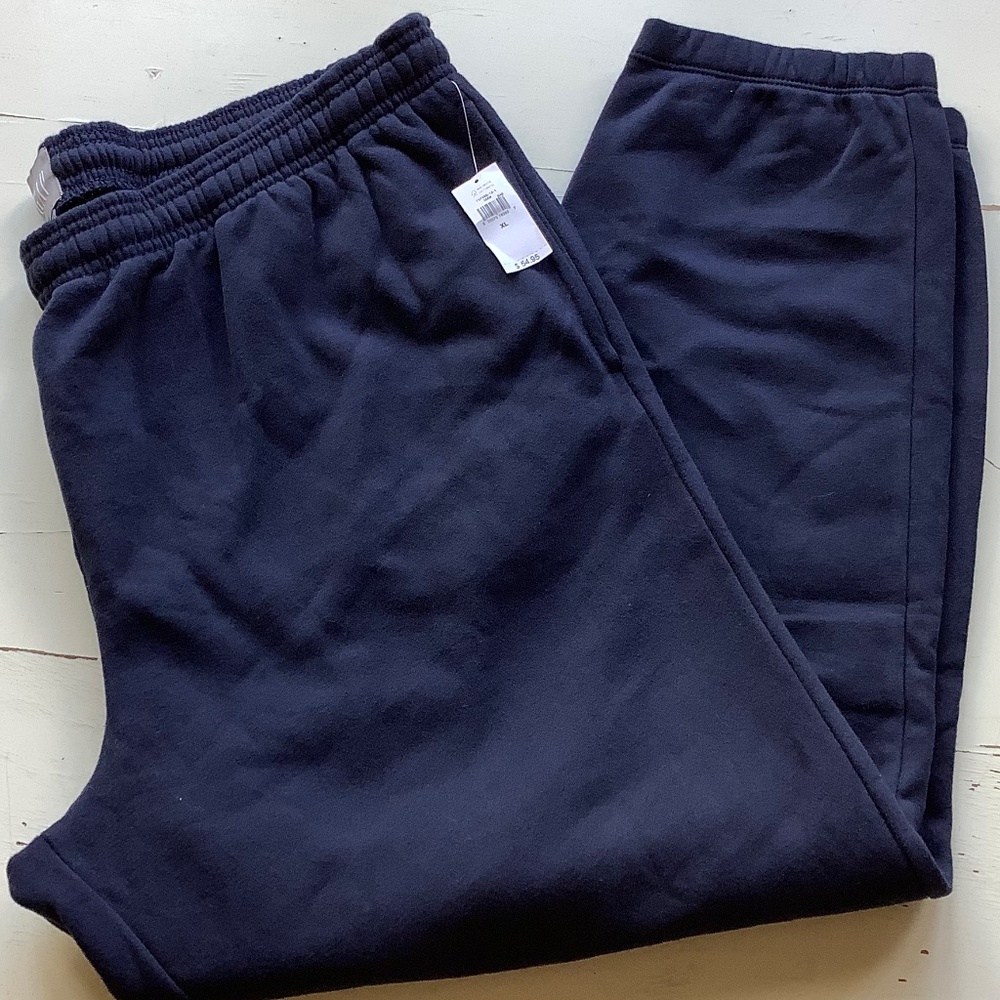 NWT GAP Tapestry Navy Blue Fleece Joggers Sweatpants XL from the 2022 collection